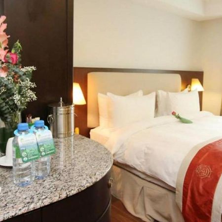 Kuala Belait Plaza Sutera Biru Hotel מראה חיצוני תמונה