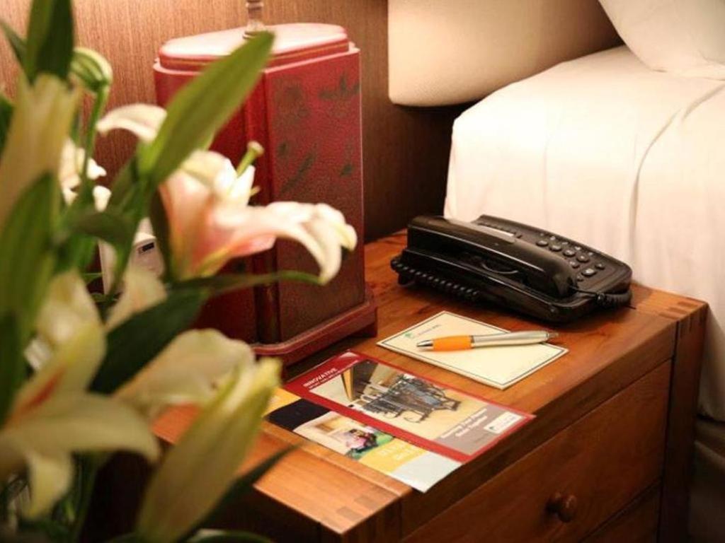 Kuala Belait Plaza Sutera Biru Hotel מראה חיצוני תמונה