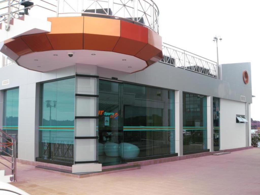 Kuala Belait Plaza Sutera Biru Hotel מראה חיצוני תמונה