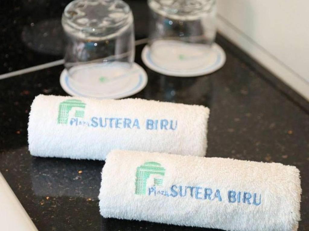 Kuala Belait Plaza Sutera Biru Hotel מראה חיצוני תמונה